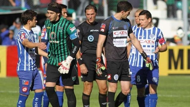 LPVSanMartin's tweet photo. Se viene el Derby #Cuyano ► https://t.co/NdCjygNOvB https://t.co/SY3lryMl9T