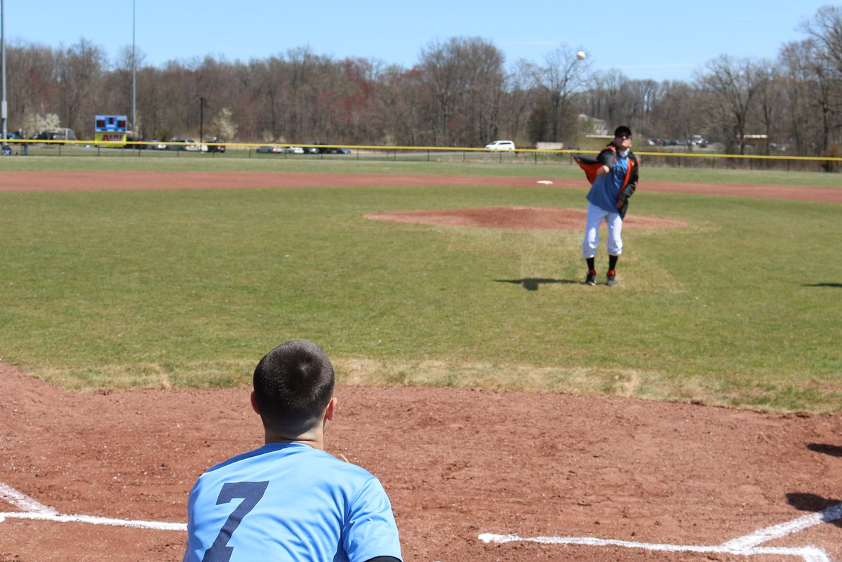 Great job Jake throwing out first pitch for Barnegat ⚾️ at yesterday’s game!! <a href="/rumccoy2241/">Dan McCoy</a> <a href="/teamworkunlimit/">Teamwork Unlimited</a> <a href="/BG_Baseball1/">Barnegat Baseball</a>