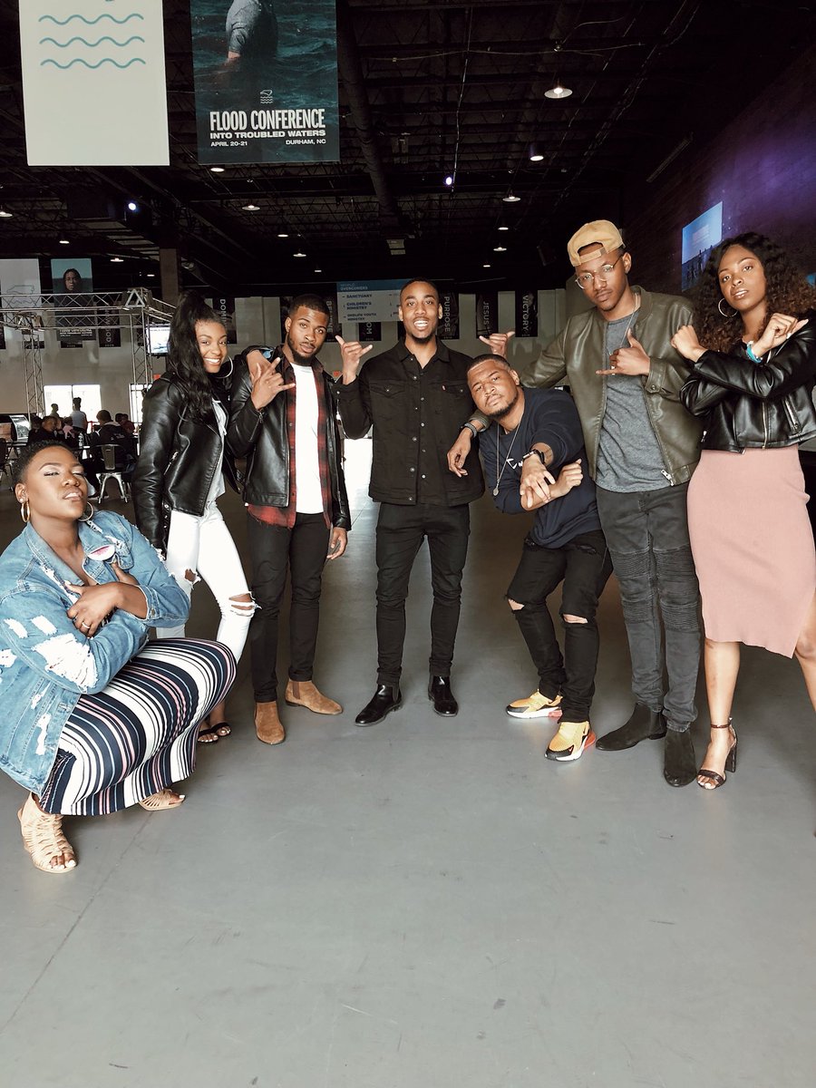 antllewis's tweet photo. In 2017, we met on Twitter &amp; we decided in 2018 we would come together. #fromtwittertoreallife #family https://t.co/d9OgPu3su7