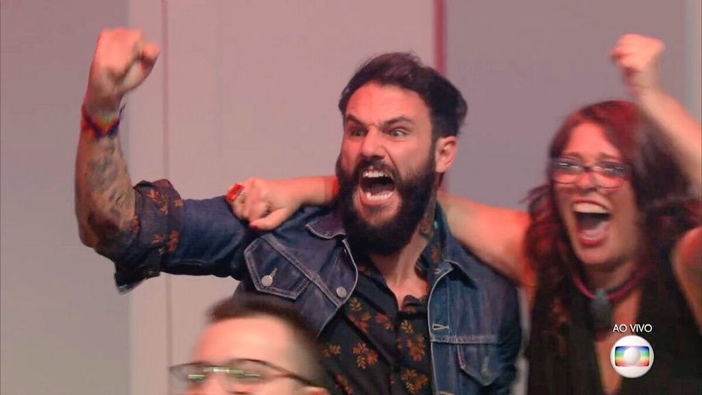 itolindoo's tweet photo. "O BBB 18 É SEU.../GLEEEEEEEEEEEEICI 🍀 https://t.co/n4Q7xhJ9M7