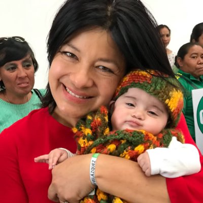 Martha_Hilda's tweet image. #NuevaFotoDePerfil
