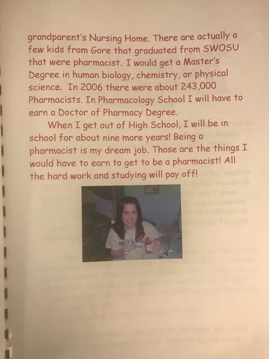 farronpaige's tweet photo. Well on my way to conquering my 6th grade dream🙏🏼 (yes I know all my facts are wrong😂☠️) https://t.co/nKIdD0mPH9