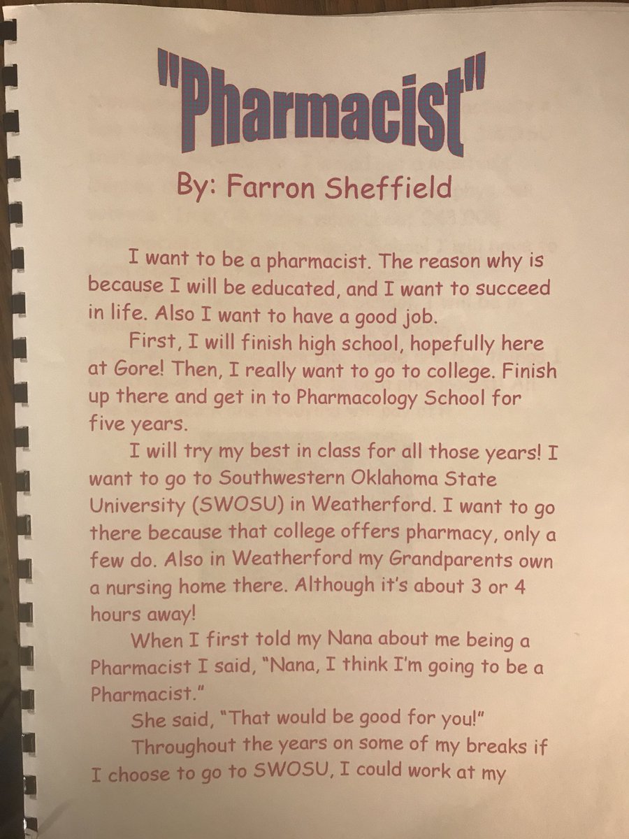 farronpaige's tweet photo. Well on my way to conquering my 6th grade dream🙏🏼 (yes I know all my facts are wrong😂☠️) https://t.co/nKIdD0mPH9