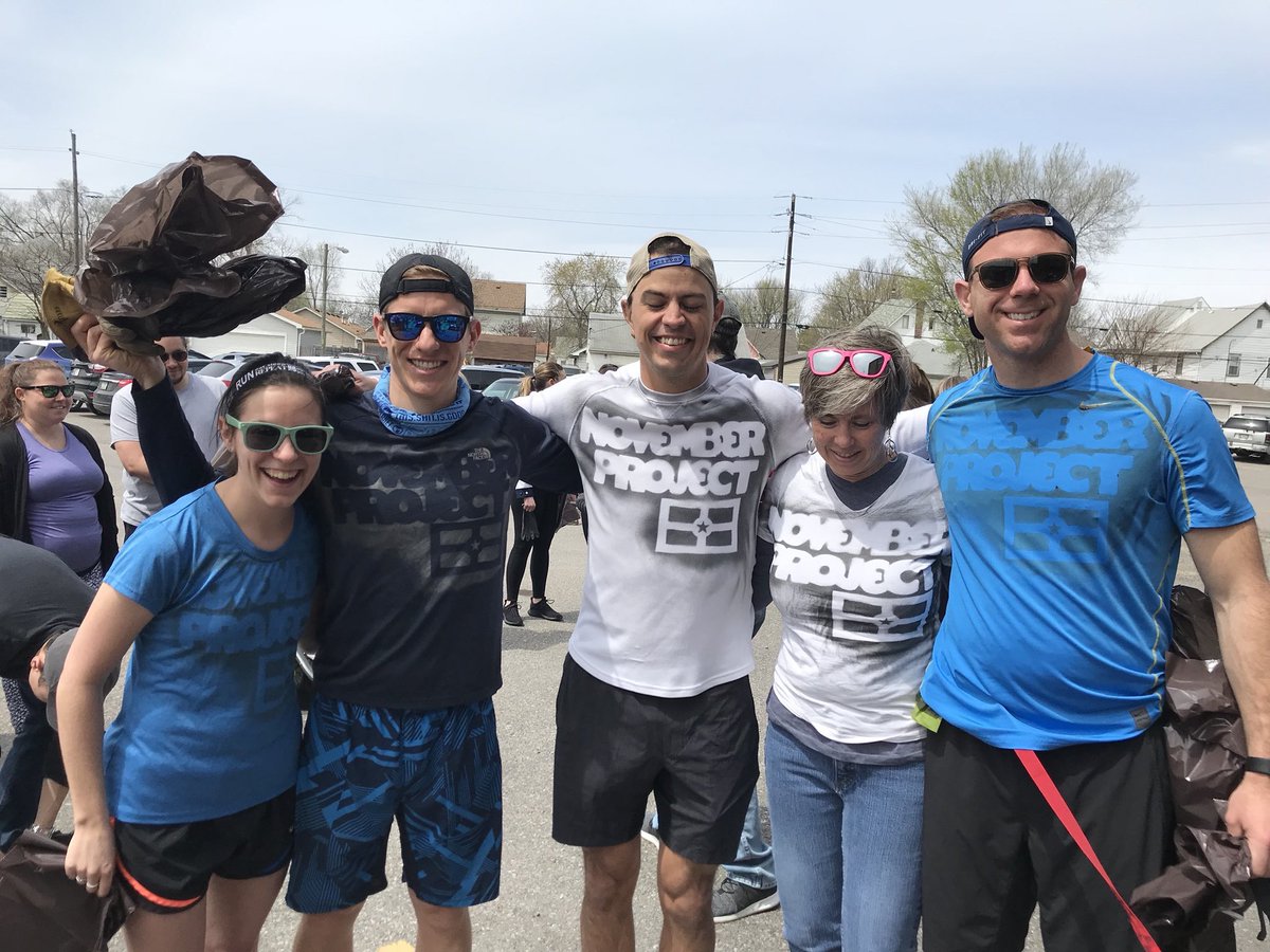YelpIndy's tweet photo. TODAY WAS THE BEST DAY!

The #plogging squad collected an ENTIRE dumpster-worth of trash in only a few miles. Thank you all for making such an impact on #EarthDay! #YelpHelpsWeek https://t.co/QddGS7Od9m
