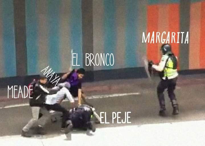 SAHUYEN's tweet photo. #DebateINE  Resumen del debate: Todos vs AMLO https://t.co/OeeTrdwNRo