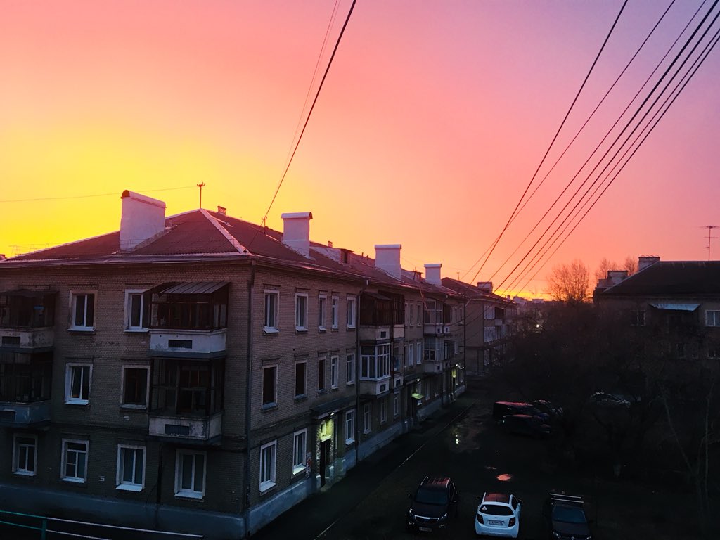 PaulTureckui's tweet photo. У меня не хватит слов,чтобы описать красоту сегодняшнего рассвета🌅 https://t.co/I7gvJ3GIy3