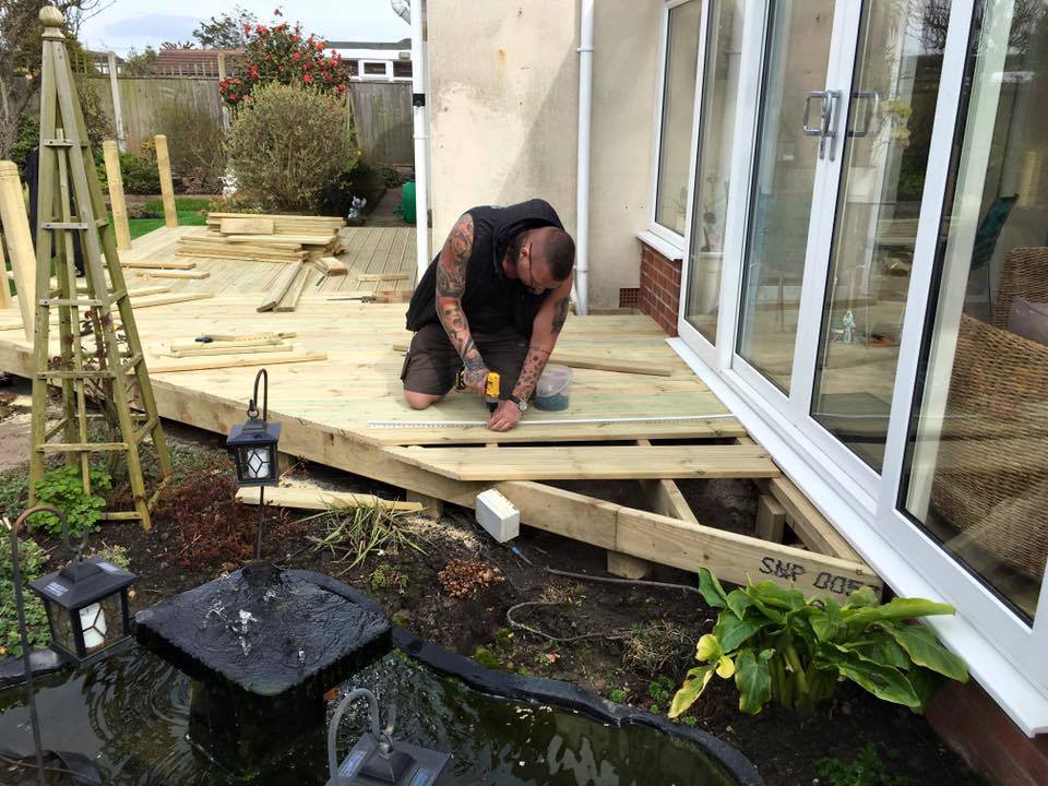 JSB_Fencing's tweet photo. A recent decking job we carried out. 

What does everyone think?

07711829391 https://t.co/RancGhmW6Z