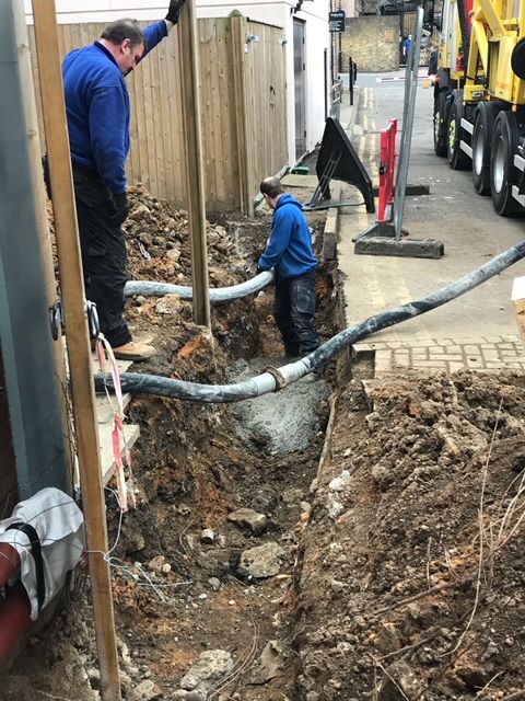 CleanHeatLondon's tweet photo. Working on getting the new pipework in for the client #HVAC @CleanHeatLondon https://t.co/HsQA2YHlL0