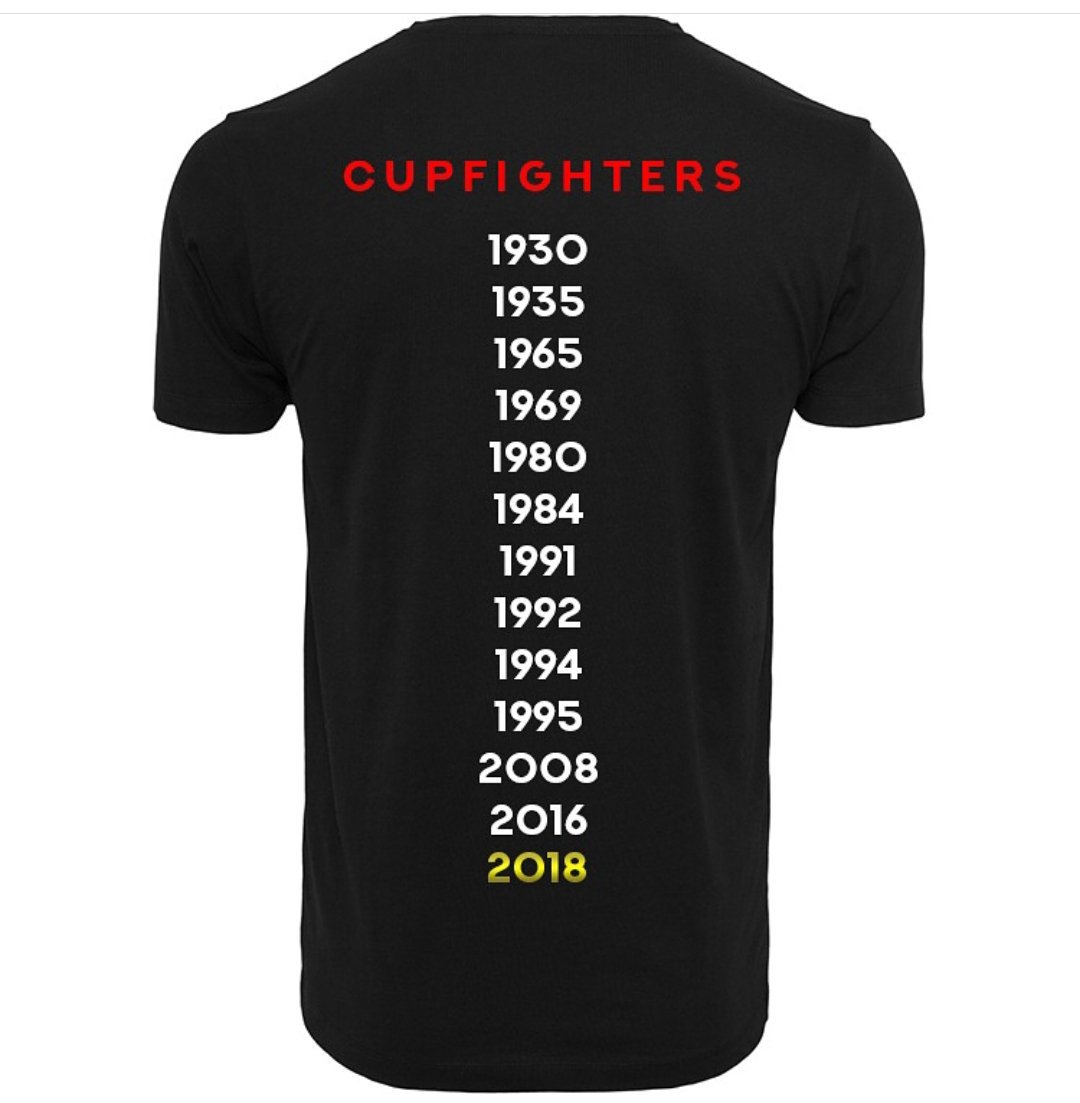 marian070249's tweet photo. @Feyenoord 13 X #Cupfighter
#trots #gouden #100ste #bokaal #dennenappel
#Rotterdam https://t.co/7UzbtYTOaD