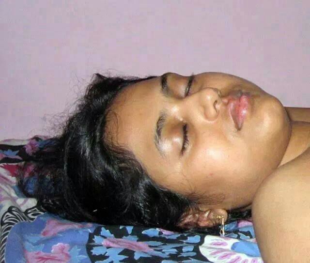 Nirmala151's tweet photo. Un pondati Na okura sugathula eapadi erukanu paru da https://t.co/jsfYmqHxjw