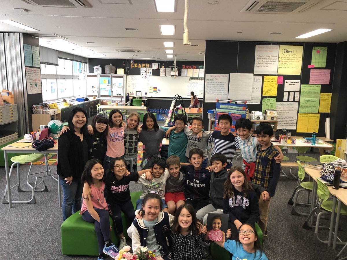 asij4T's tweet photo. To 4T families and students, Thank you for the showering of beautiful flowers this morning. It was a generous and thoughtful surprise. https://t.co/Vu79sscncy