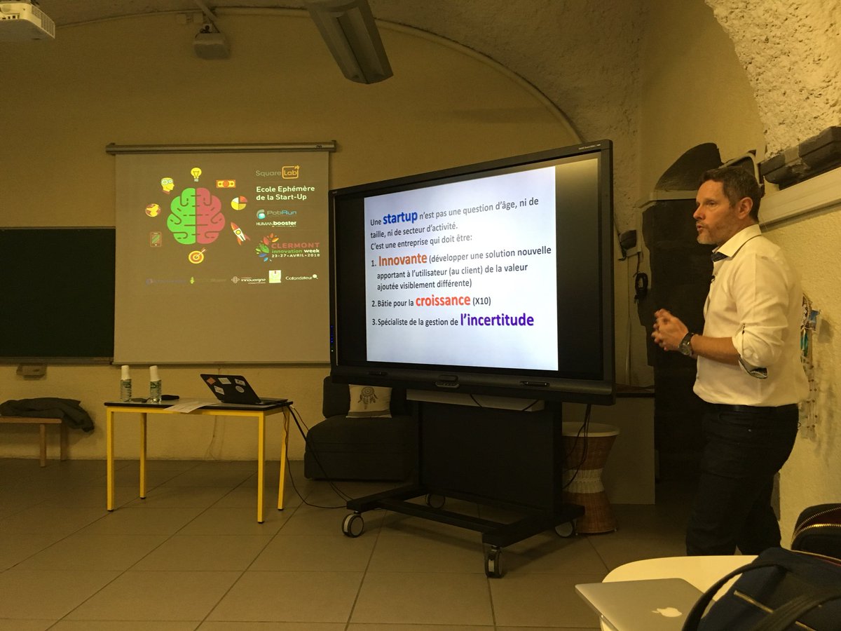 Nous commençons la #ClermontInnovationWeek par la conférence sur la #culture #startup par <a href="/SquareLab_ESCC/">SquareLab ESCClermont</a> . #CIW @Mais_Innovergne