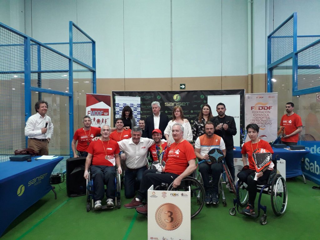 FEDEDDF's tweet photo. El País Vasco se proclama primer campeón de España de pádel ♿️ desde @sansetpadel 

2o Valencia
3o Madrid https://t.co/hCNKGblrBB