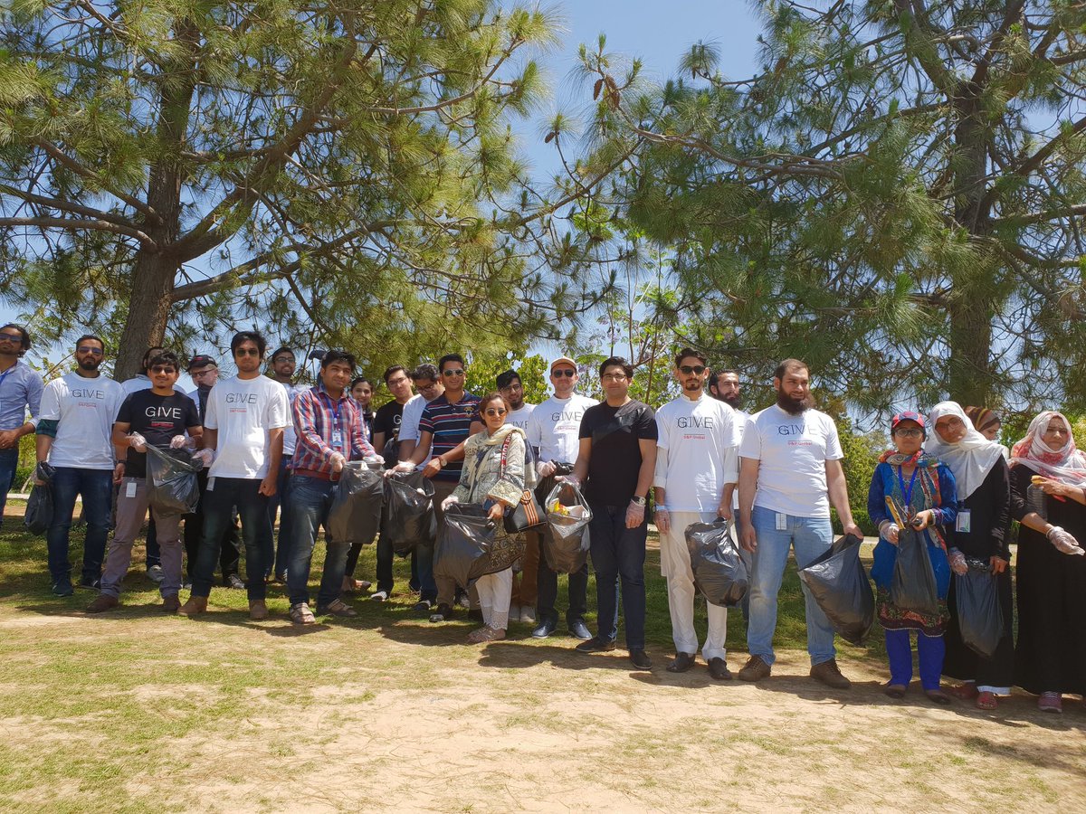 PycnOfficial's tweet photo. Volunteers collected solid waste at F-9 park
#springcleaning @SPGlobal @ShakeelRamay https://t.co/kJ4zIICrt7