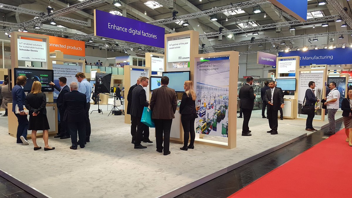 jpetrowisch's tweet photo. @hannover_messe is on! Just follow the red carpet in hall 7 to find @copadata and @msftmfg on booth C40. #HM18 #zenonrocks https://t.co/Uh7m0hgwF4