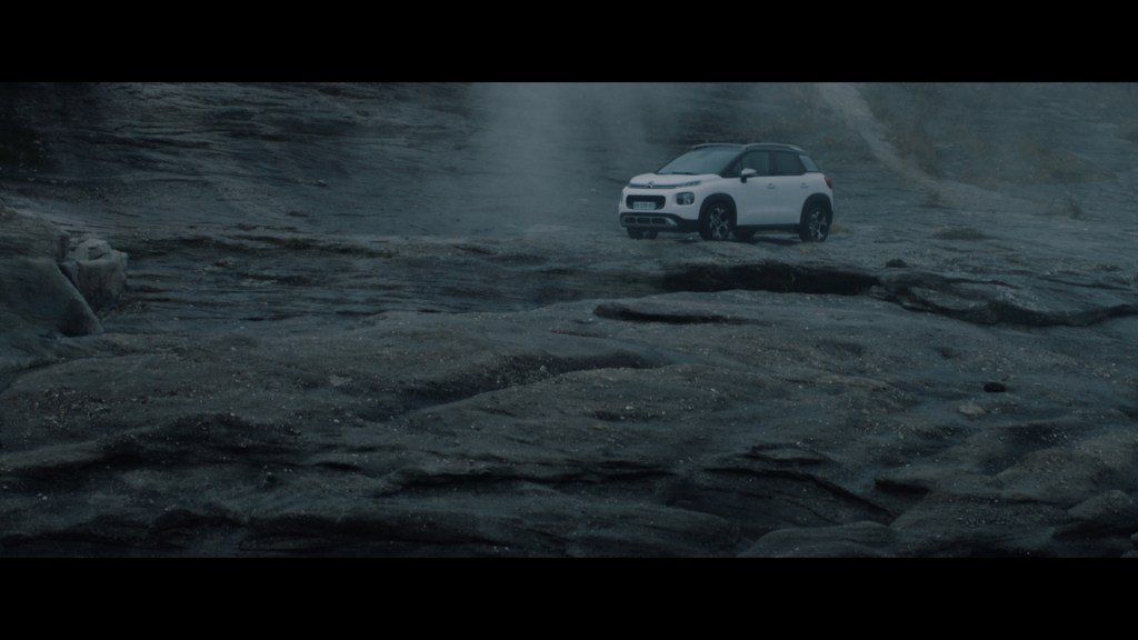 MondeMarketing's tweet photo. 4 minutes 55, le temps de l’innovation pour Citroën https://t.co/mgiFItcwE6 https://t.co/xV04cy4MEX