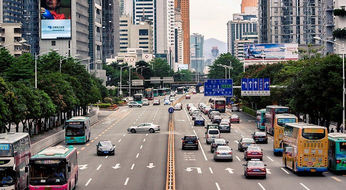[#mobility] Electric buses are a great investment towards clean air. Although they are quite costly, Shenzhen has cost-effectively succeeded their leap towards sustainable transport. #sustainability #cleanair #electric #smartcity bit.ly/2IJZqkC