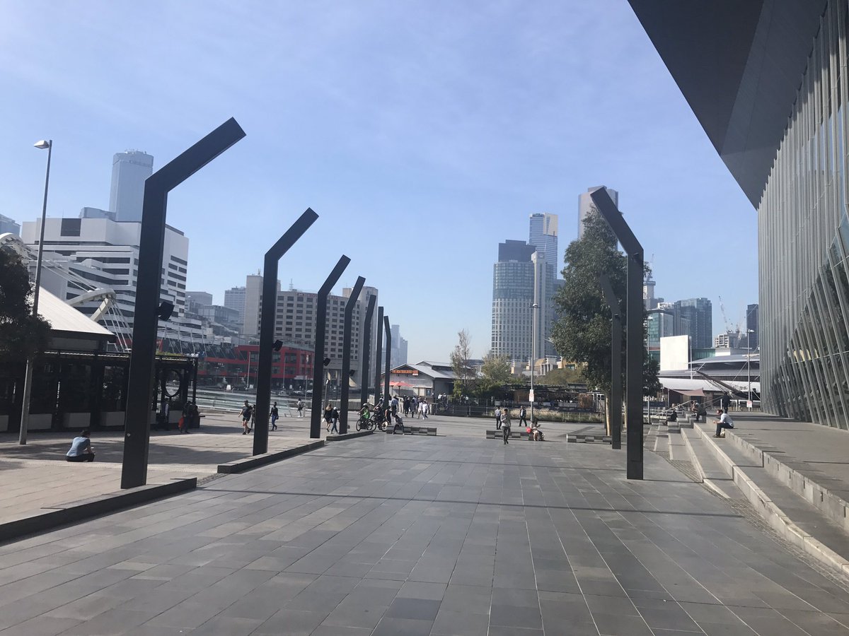 DaphneJamesUON's tweet photo. Melbourne turning on the good weather @WFNMB_Australia https://t.co/ChmuHmoEuW