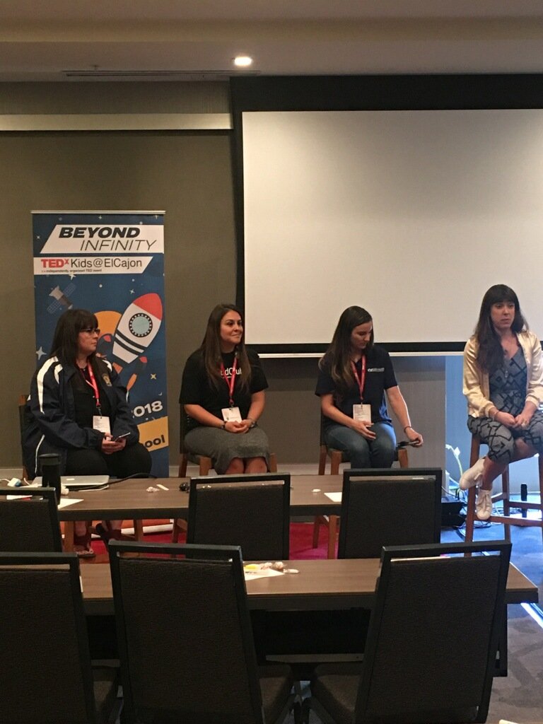 DMTeaches013's tweet photo. Honored to represent @ELPASO_ISD @Guerrero_Aztecs TED Club and #TEDTeamElPaso on a Q&A Panel; topic district TED Clubs during #EvolveEdu. @Esther_V_Hughes @Guerrero_Aztecs @sharodickerson @CajonValleyUSD @neuropete01 @christinemier. @aguzmanscience https://t.co/yvpemdm57g