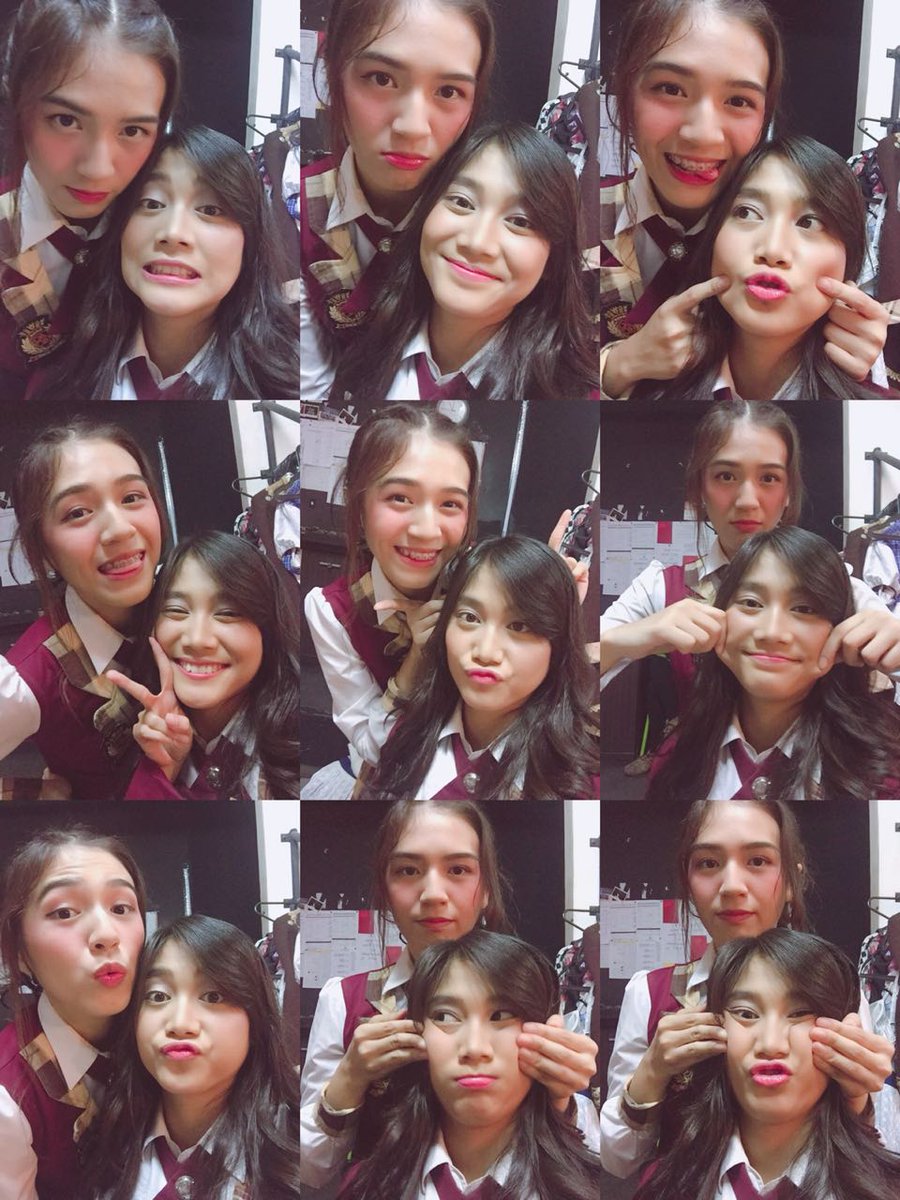 ayastrophiile's tweet photo. Ini ada foto kemarin pas Theateran Tadaima renaichuu.. oiya, gimana MV JUNNAI NO Crescendo nya? Bagus banget kan? Setelah penantian panjang ya, akhirnya rilis juga. Jangan lupa di tonton di YouTube channel nya official JKT48.  Agar tembus 1jt viewer😘 https://t.co/u5Roiuwrc4