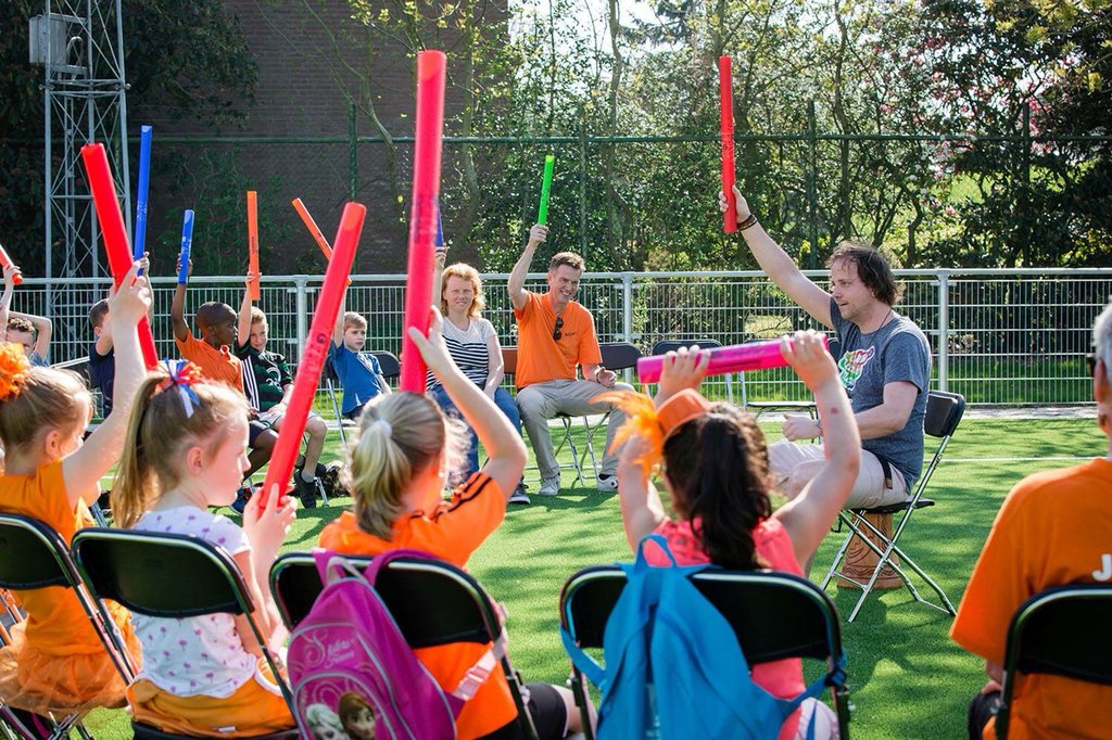 Gertjan_deVogel's tweet photo. Trots op alle betrokkenen, scholen, gemeente en natuurlijk de gehele organisatie. Zoveel kinderen zien lachen en genieten @koningsspelen Daar doen we het voor. @HW_Actief @vrwelzijn @pieterpaans @GemCromstrijen #harryvanwaveren @gemeenteOBL #samen #verbinden #doen https://t.co/0NEiWquTqw