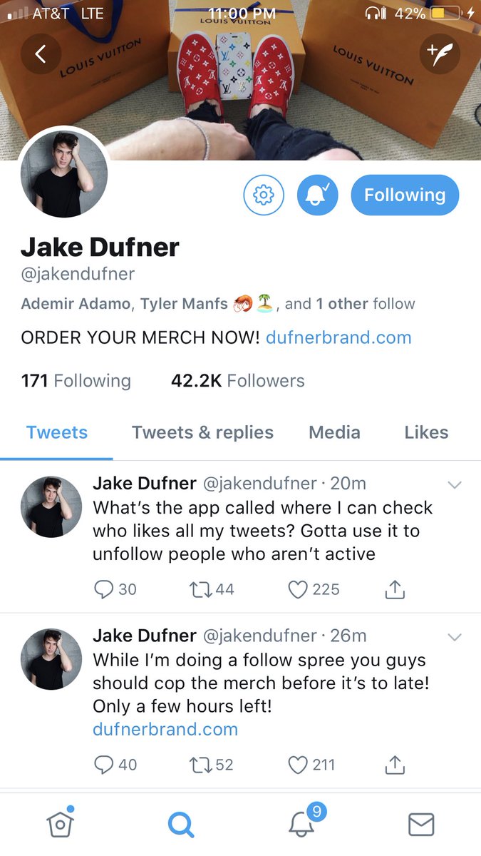 Jade tweet media