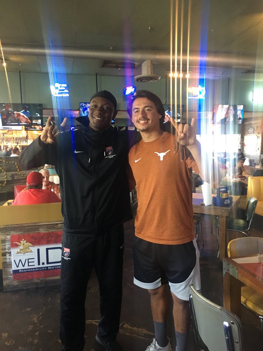 NNVaughns's tweet photo. Bigger than football! #family! Hanging with the Rising’s! #thisIStexas #revolUTion18 mUTha https://t.co/pST1kmEy46 #blogcoming https://t.co/itraOJxJnS