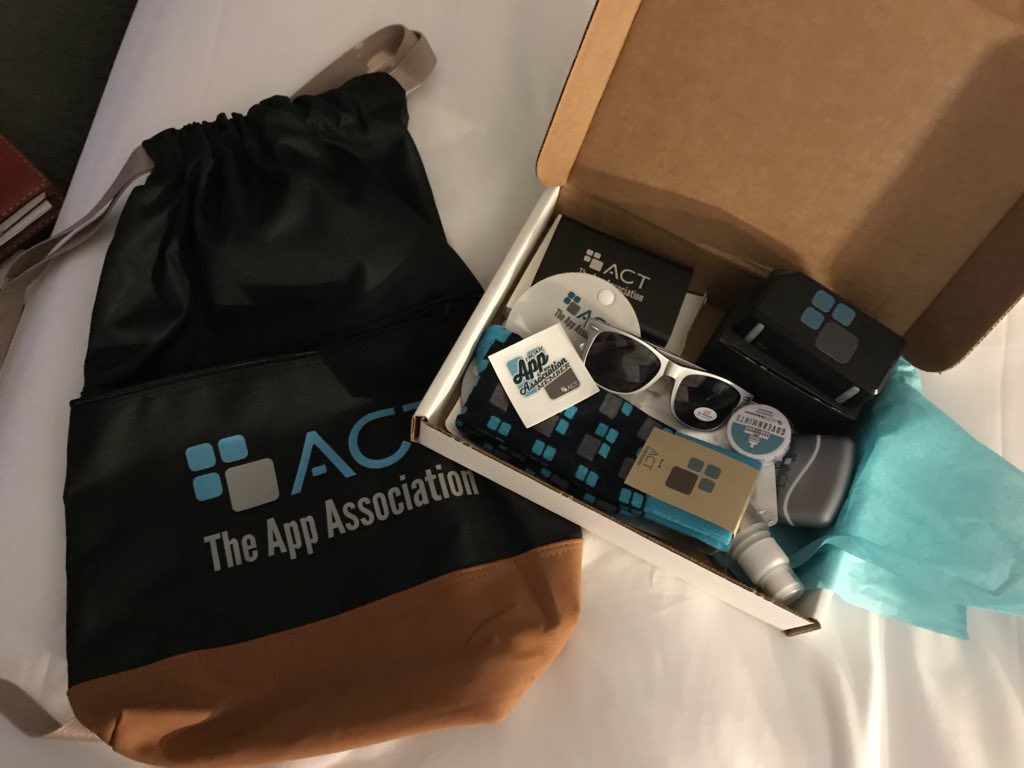 BetsyFurler's tweet photo. Look at this amazing swag!!!!  #appcon18 https://t.co/IeTpGFHtXM