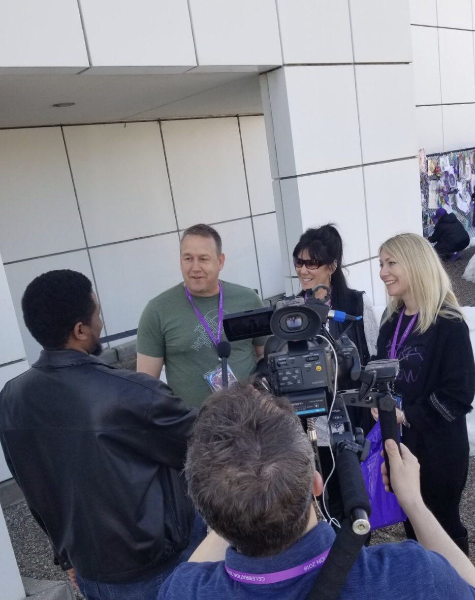 Julie McNamara tweet media