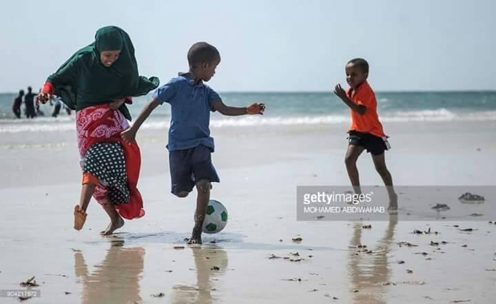 BshirGarad's tweet photo. The blue army is rising againg #الصومال_تتحدث #Somalia_speaks https://t.co/8TFQQPRPmJ