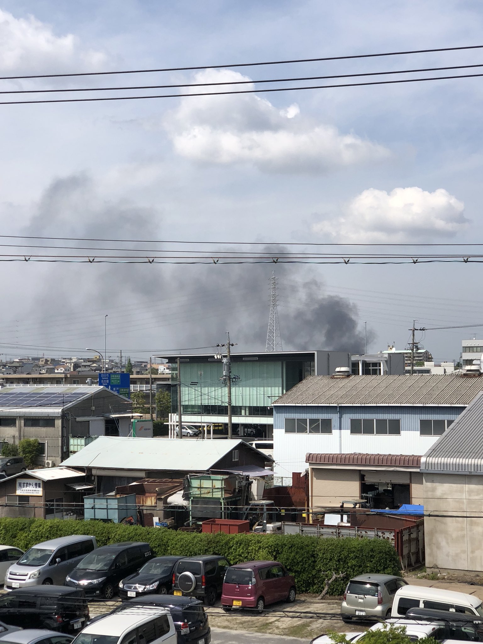 画像 刈谷市一里山町か豊田市駒新町か知立市逢妻町かわからんけど火事だ T Co Mlesft72rv まとめダネ 画像 刈谷市一里山町か豊田市駒新町か知立市逢妻町かわからんけど火事だ T Co Mlesft72rv まとめダネ