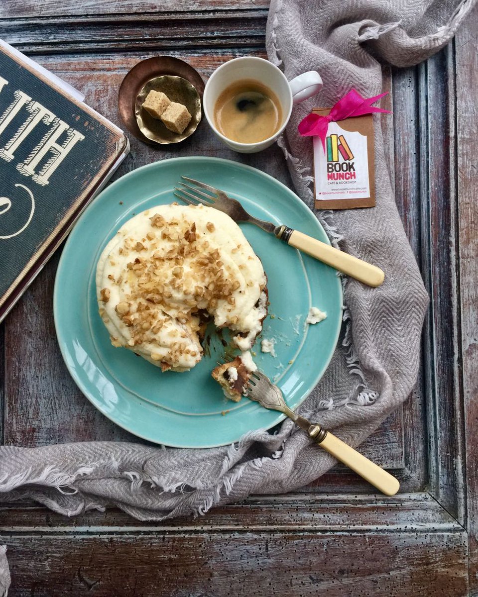 BookMunch Cafe tweet media