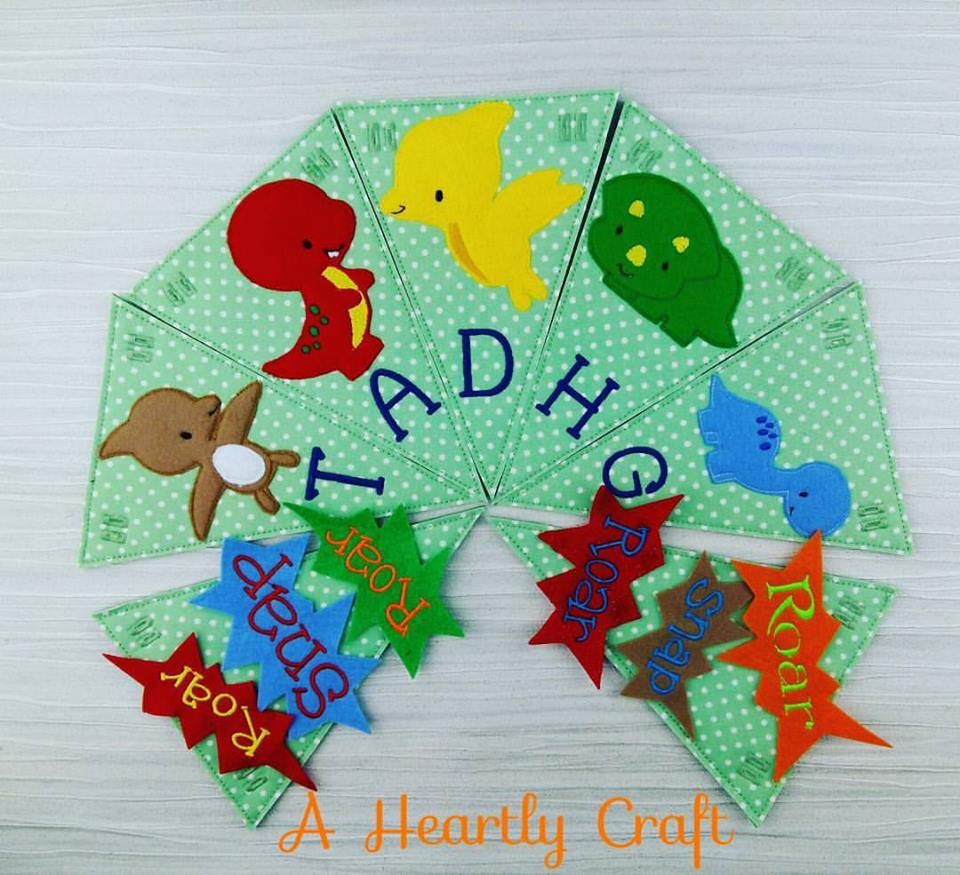 AHeartlyCraft's tweet photo. New Dinosaur Banners now instore @AHeartlyCraft https://t.co/GWkHuDBHrg #Craftbuzz #handmade #CraftHour #craftshout #MondayMotivation #dinosaur #jurassic #hmuk #kids #smallbiz #onlinestore #etsyfinds #etsylove #bizclubuk #personalizedbanner #onlinecrafty #thecraftersuk #FlockBN # https://t.co/BJstdN91Ag