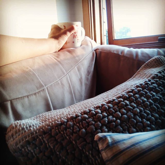 Seed_Social's tweet photo. One of the things I love about working from home and starting the working day whilst most are still in bed is being able to take a minute with my coffee and enjoy the first rays of daylight. https://t.co/ounckc6vlF https://t.co/bsudJHuU0X