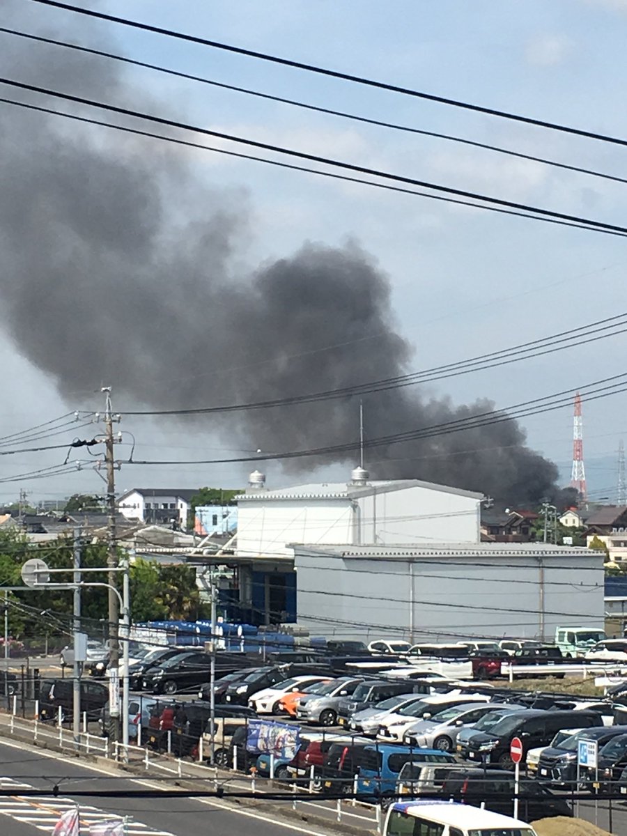 悠 火事 愛知県刈谷市東境町昭山の付近で爆発を伴う大規模火災 黒煙も 4 23 Naver まとめ T Co Ui29p6xlsv 悠 火事 愛知県刈谷市東境町昭山の付近で爆発を伴う大規模火災 黒煙も 4 23 Naver まとめ T Co Ui29p6xlsv
