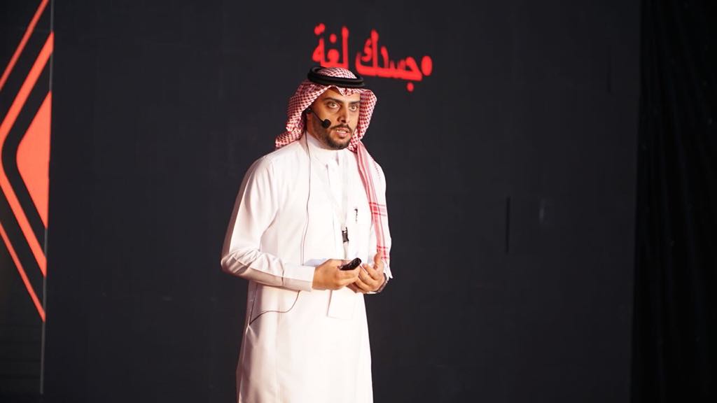«تيدكس الراكة»: أحمد الفهيد يقول إن المرأة تتفوق على الرجل في لغة الجسد لأن عقلها شبكي فيما عقله صندوقي
alhayat.com/Articles/29025…