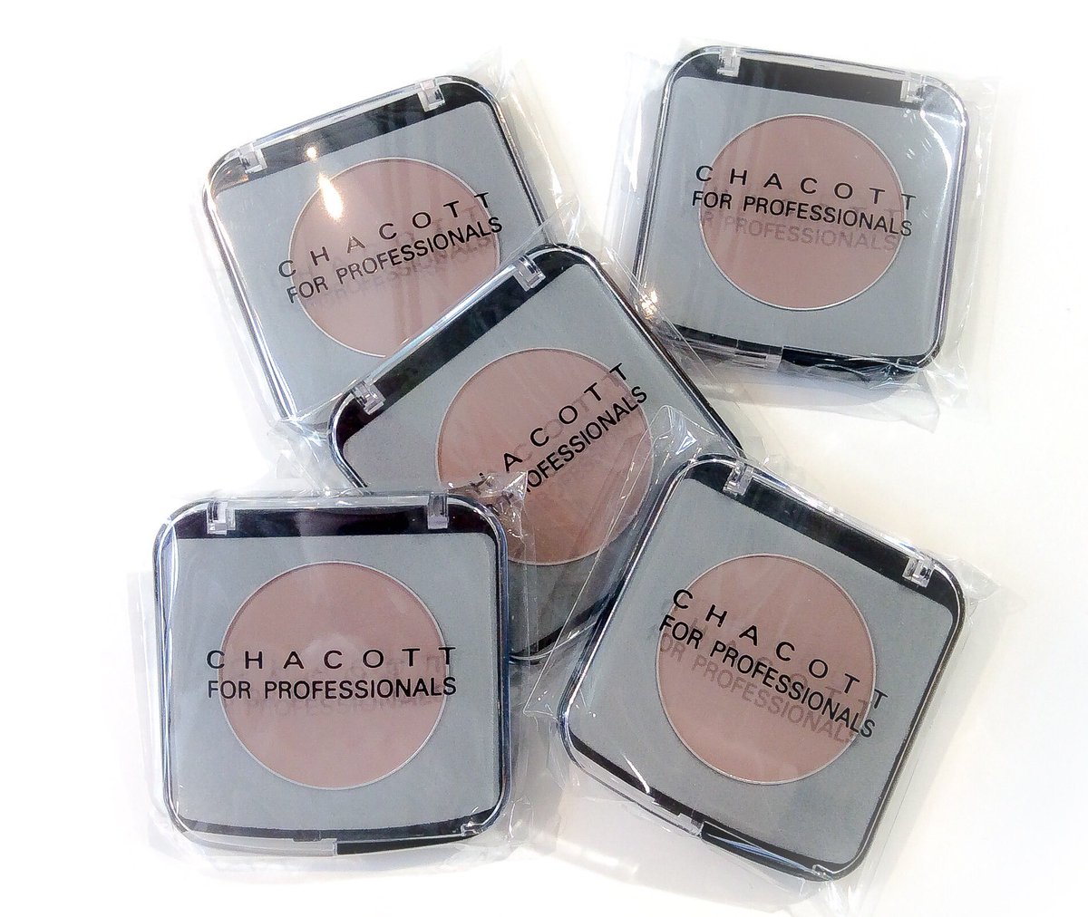 O Xrhsths チャコット渋谷本店 Sto Twitter ブルベ肌のシェーディング ノーズシャドウとして大人気のカラーバリエーション602 入荷してます 今春話題のイエローチークとも相性ばっちり 607マリーゴールドに6ブリックレッドを重ねると表情もイキイキ アイ