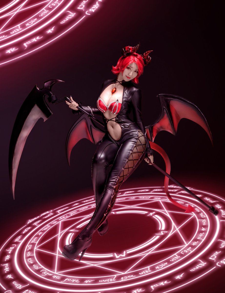 kingsraid_jp's tweet photo. 【★キャンペーンRT対象ツイート★4/25まで】公認コスプレイヤーPIONさん（@pion_ediya）のエピスさん写真公開記念！このツイートRT数とキンスレFacebook対象投稿のいいねの目標数達成で、豪華報酬がもらえるよー！詳しくはこち���をチェックしてねー٩( 'ω' )و 　https://t.co/g2UFI7SfUY　 #キンスレ https://t.co/ePr8ovU5uB