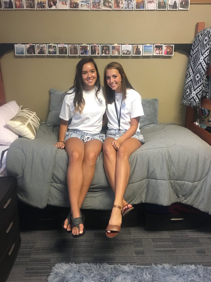caseytillisch's tweet photo. I apologize I’m late I was typing a paper but happiest of birthdays to the best roommate I’ve ever had:’) Thank you for waking up for all my night time shenanigans. Love you so much💖🙃 https://t.co/5MvYQuk3Sq