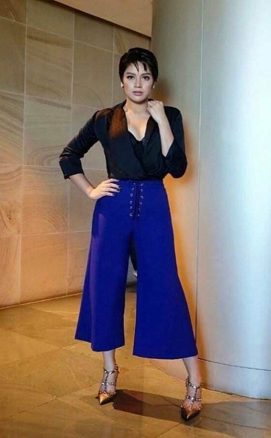 Jhen_rivera25's tweet photo. How do you spell JANE? Perfection
How do you spell Perfect? JANE 
#ArawGabiMediaConference https://t.co/it0w2Eub0m