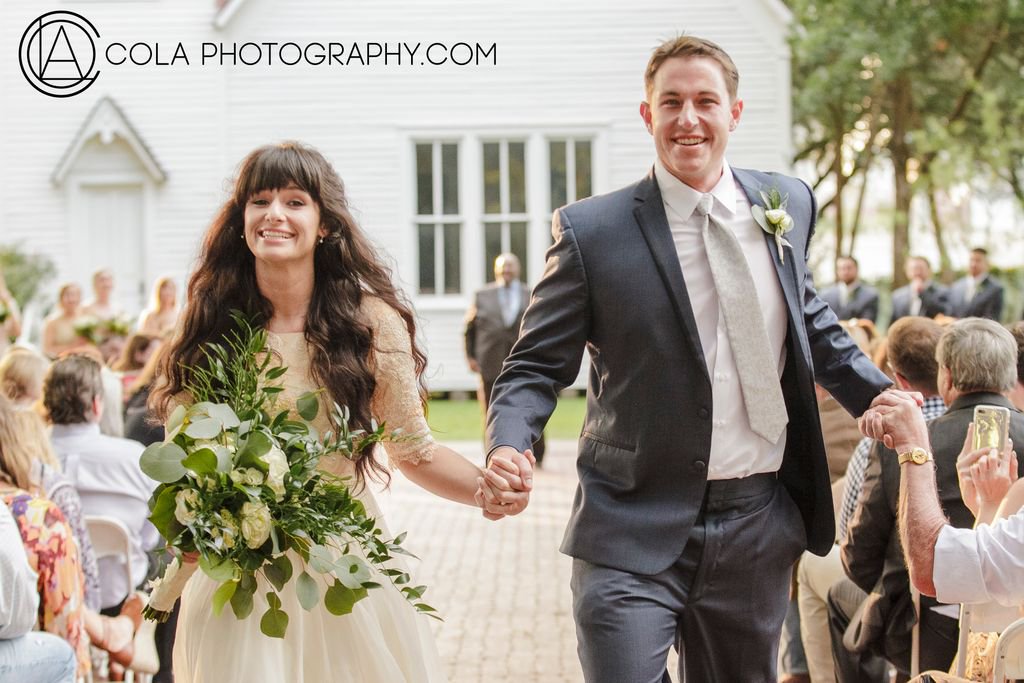 ColaPhotography's tweet photo. Don't miss the moment, hire a real, experienced photographer, not your friend who just got into the biz. #professional #weddingphotographer #expert #doingthisforyears #career #everysaturday #gettheshot #wedding day https://t.co/CmgPHE5wYw https://t.co/3zuhXC437F