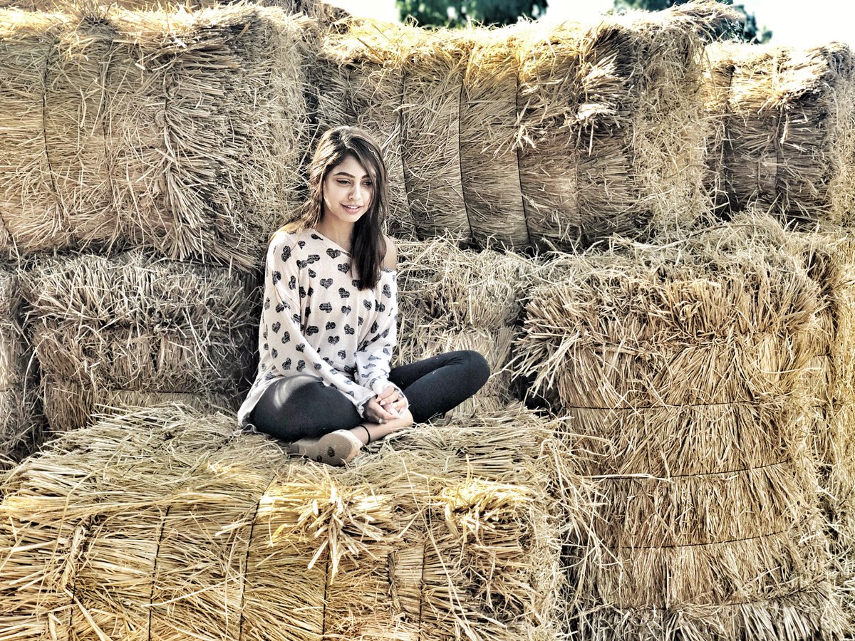 niti_taylor's tweet image. Why focus on your weakness when you have so many strengths. 🌼 
#staybeautiful#goodvibesonly#positivevibes#riseandshine