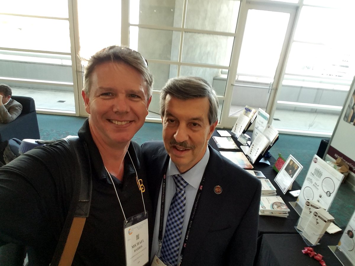 CSULBPhysGique's tweet photo. I found real Marty
#EB2018 #flatmarty #ispymarty https://t.co/dFafS26MqY