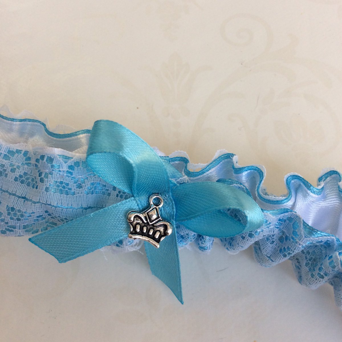 Tina46363140's tweet photo. Queen for the day something Blue wedding Garter ❤️#wedding #bride #weddinggarter #bridalgarter #plussizegarter #plussizefashion #bridetobe #bridal #queencharm #somethingblue #lacegarter #handmade #madeinuk #hobby https://t.co/TeIQAlFPLZ