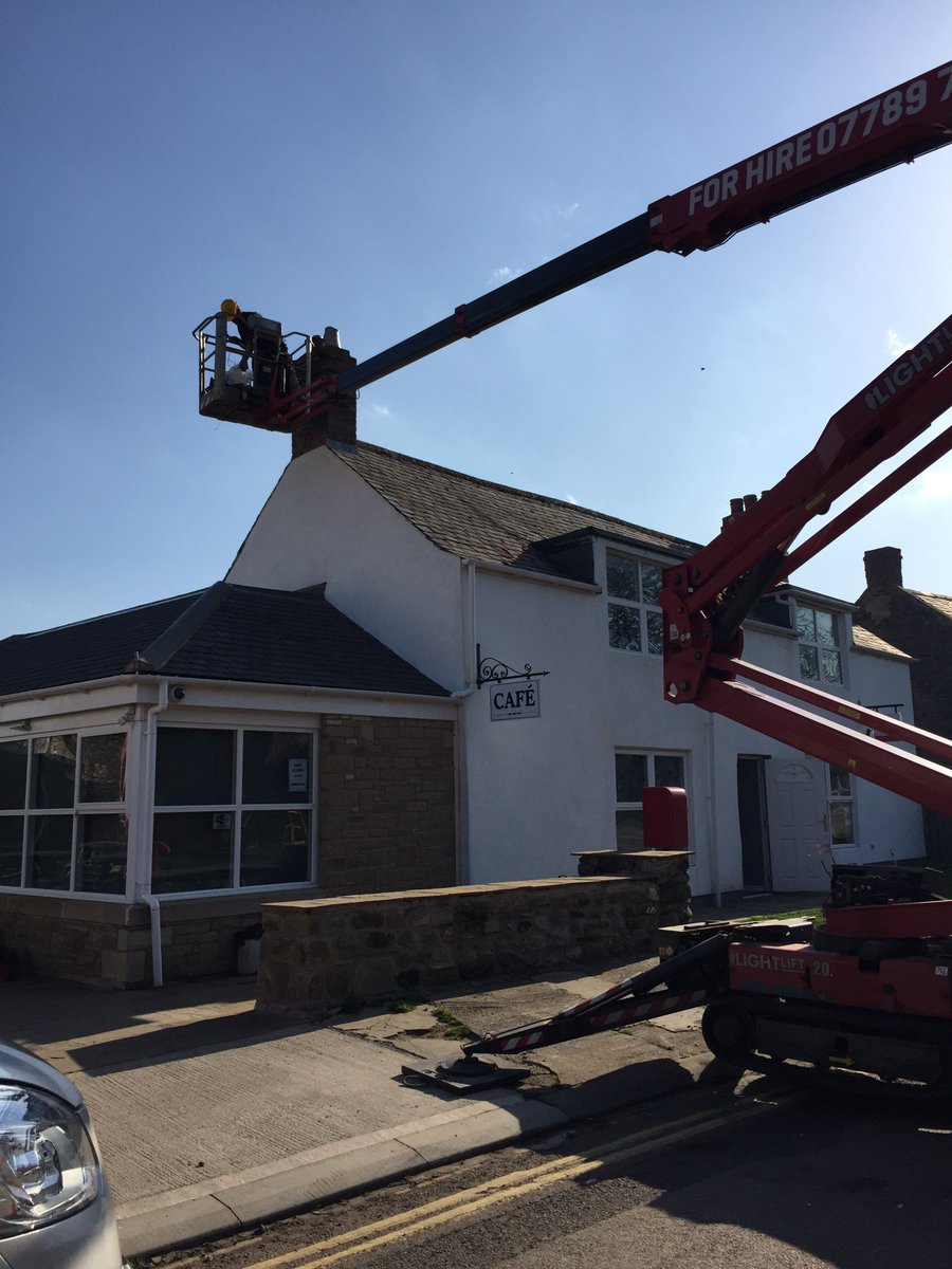 1st_food's tweet photo. Nearly 2 years, but that last job is done! Chimney Pot! #blueskies #cafe #jobdone #1stClassFood #HolyIslandAccommodation https://t.co/aC715X5V9q