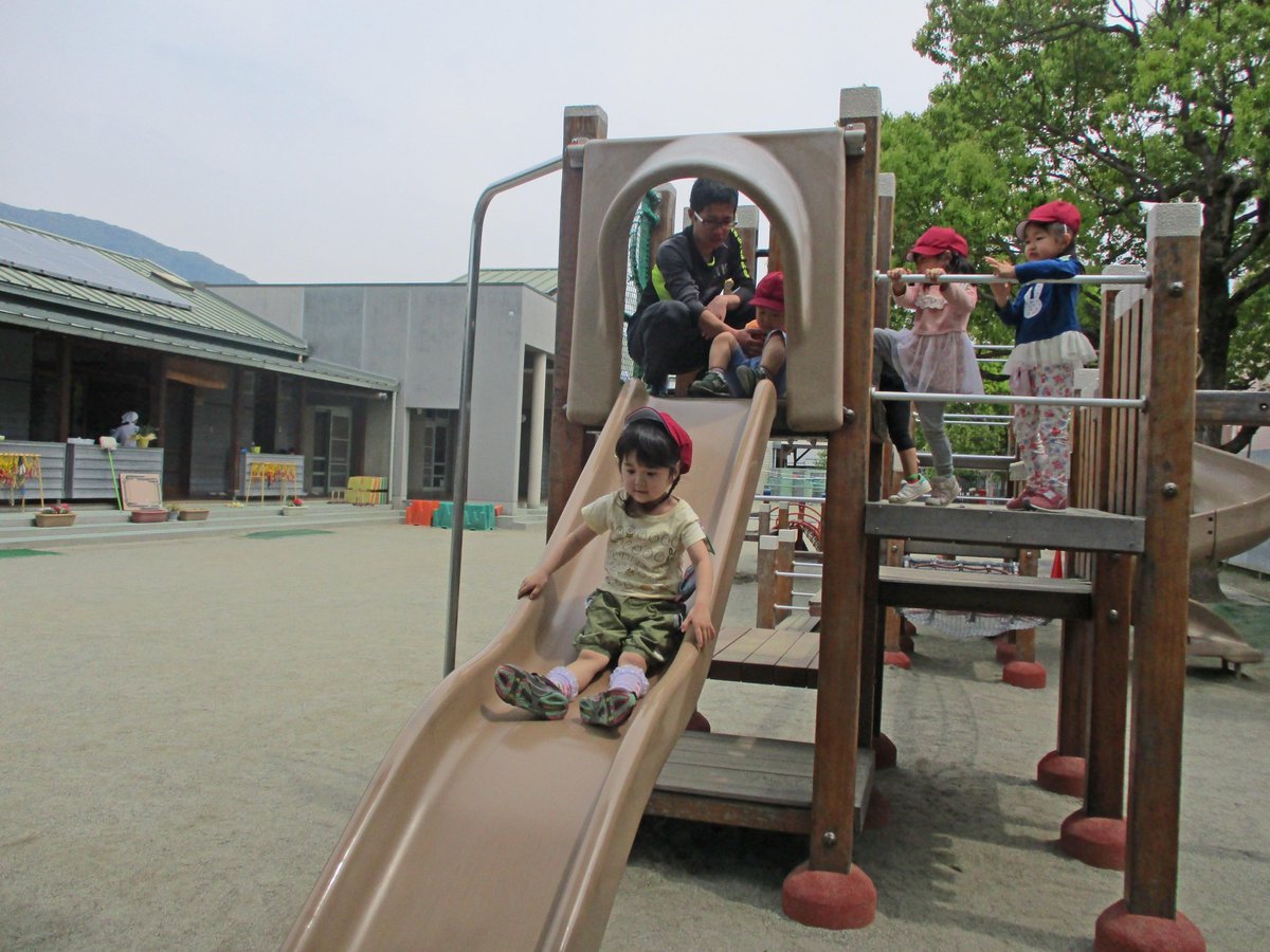 山梨学院幼稚園 公式 No Twitter 子ども たちの様子 園庭探検をした赤組 年少 さん 鉄棒 ジャングルジム すべり台など園庭にある固定遊具を巡り それぞれの遊具の名前や使い方 遊ぶときの約束事などを確認しました T Co Nwkhkifapu 山梨学院幼稚園 公式 No Twitter 子ども たちの様子 園庭探検をした赤組 年少 さん 鉄棒 ジャングルジム すべり台など園庭にある固定遊具を巡り それぞれの遊具の名前や使い方 遊ぶときの約束事などを確認しました T Co Nwkhkifapu