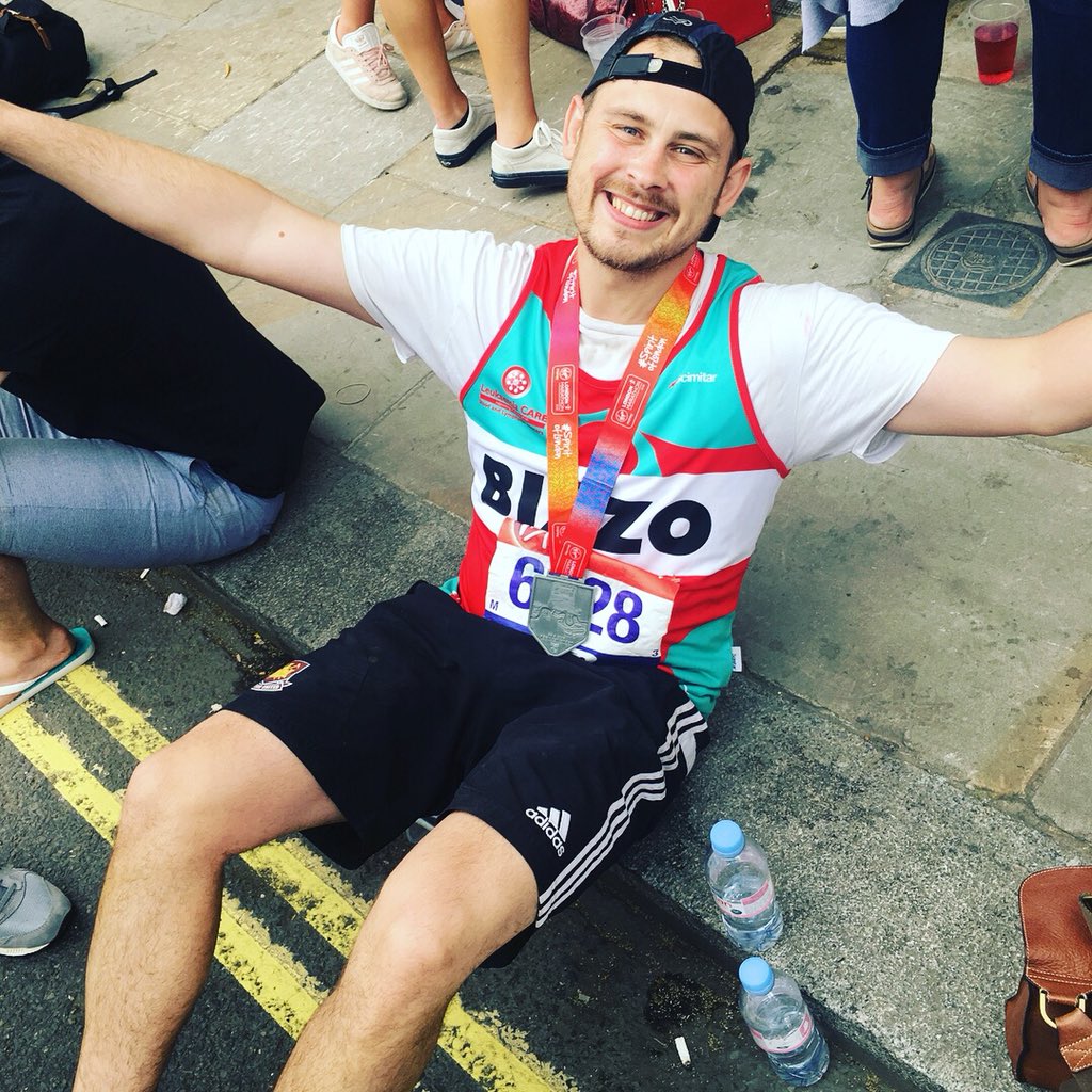 DanBisby89's tweet photo. Finished in the hottest on record @LondonMarathon proud moment and a excellent achievement 🏃🏽‍♂️🏃🏽‍♂️ https://t.co/BMfnVqTN6O