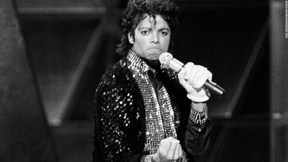 CNN's tweet photo. Michael Jackson's famous moonwalk shoes are going up for auction https://t.co/HlxuBVB6jS https://t.co/y1zBu4Z2cd