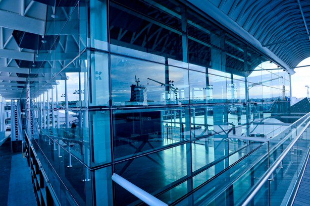 vitricsglass's tweet image. We manage all process from material selection, production and quality control and also the security.

#VitricsGlasses #SecurityPriority #ServerRooms #SecuredBuilding #SecuredGlasses