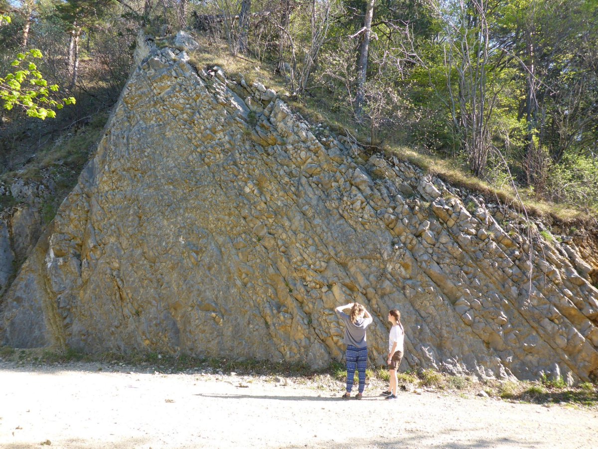 TsunamiSand's tweet photo. The best way to spend #EarthDay is with students introducing them to the  principles of sedimentology and structural geology. #ImAGeoscientist #SwissJuraMountains #UniBasel #SpringFeelsLikeSummer https://t.co/3R3oxVkm9N